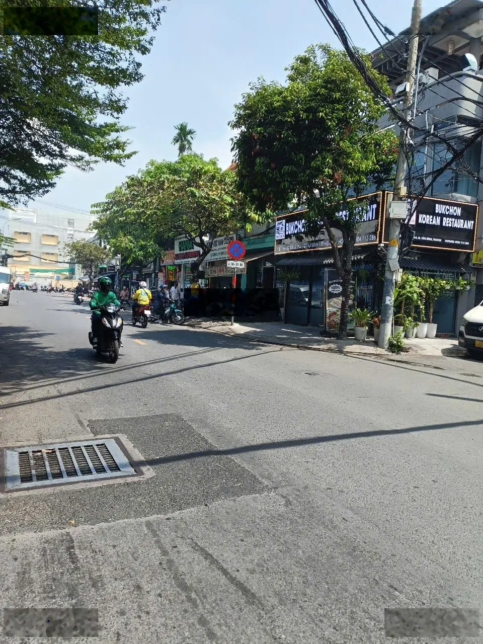 Bán gấp nhà hẻm xe hơi 8m vip Võ Oanh 4.2X 13(D3 cũ) P. 25 Bình Thạnh, , 3 tầng.