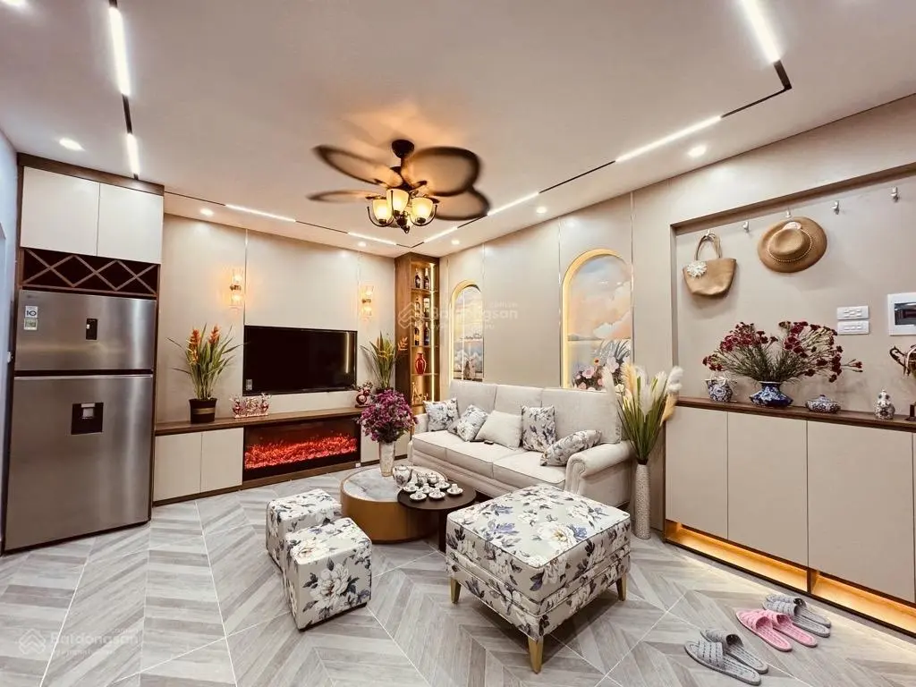Nhà Đền Lừ - lô góc 2 thoáng - xây 40m2 4 tầng cực đẹp - kinh doanh, oto vào nhà - giá 7,8 tỷ