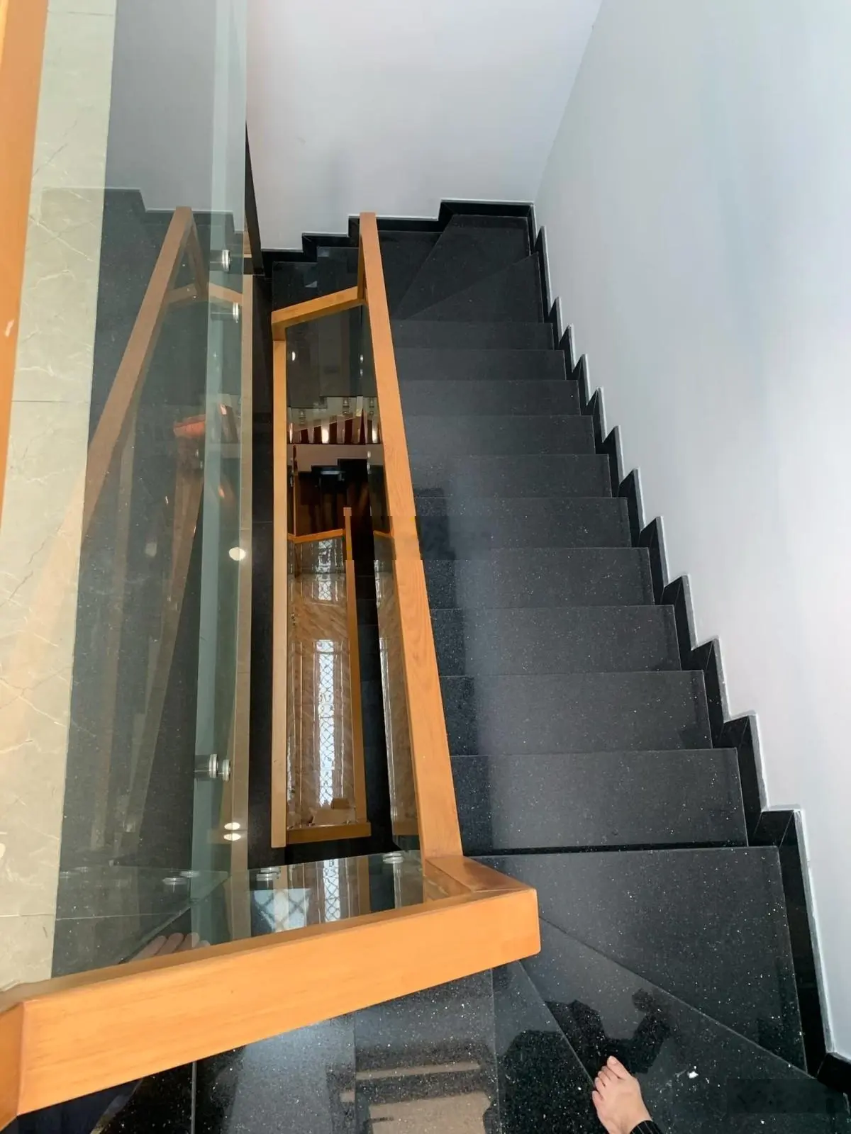 Hàng cực hiếm - Nhà đẹp Linh Xuân, hẻm xe tải 6m, 3 tầng, 86m2, SHR, nhỉnh 5 t.y