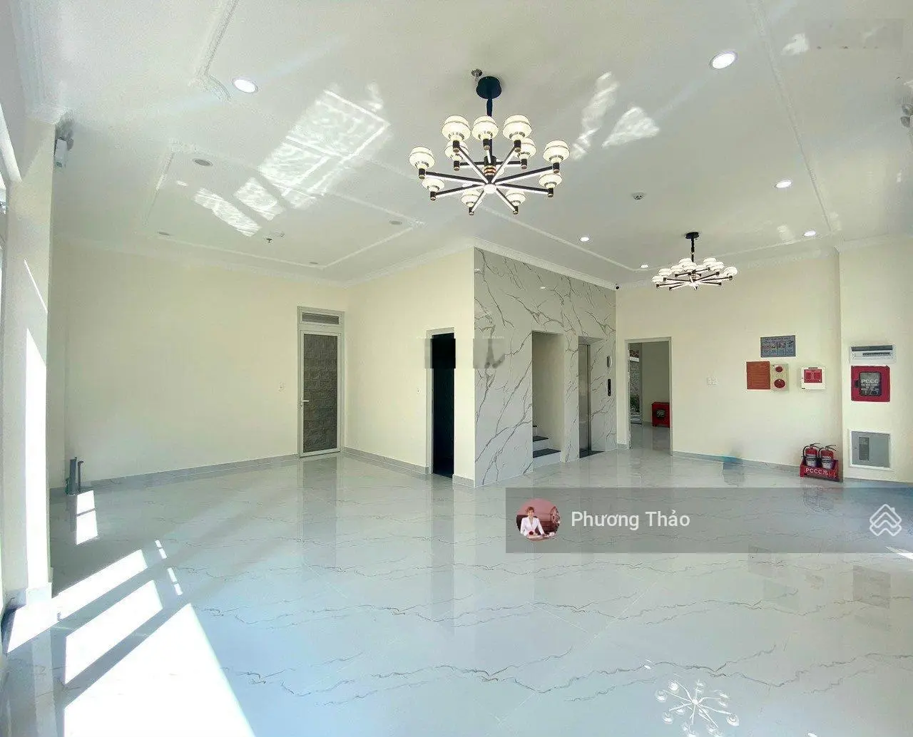 Bán biệt thự 232m2, view cực đẹp, mới, thang máy, pccc, gara, sân vườn, Trịnh Hoài Đức, 0984 262 ***