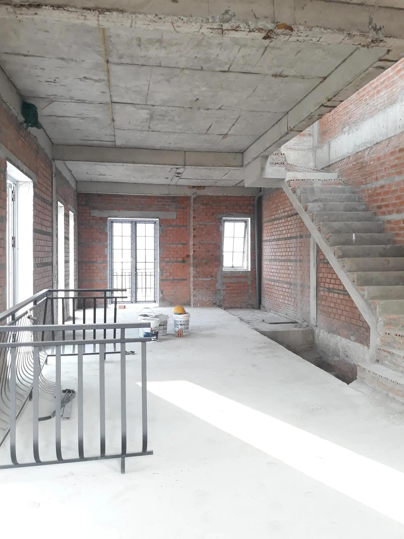 Bán nhà 182.24m2. Sổ hồng chính chủ. Alo: 028.66.848.848