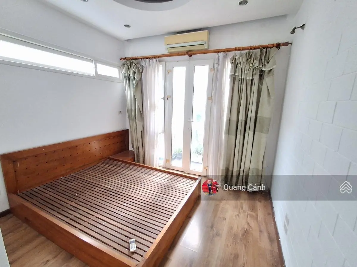 Mặt ngõ thẳng tắp - ô tô 7 chỗ vào nhà - lô góc 2 mặt ngõ ô tô - ngõ thông - khu quân đội tx