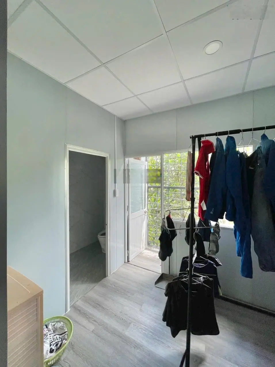 NHÀ ĐẸP 1 TRỆT 1 LẦU HOÀN CÔNG ĐẦY ĐỦ Diện tích 90m2 Ngay chợ dĩ an