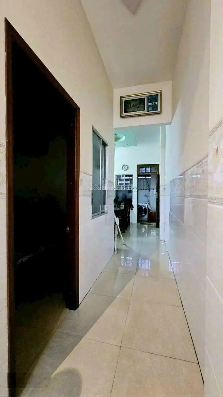 Nhà măt tiền kinh doanh 4 tầng 4,2x22m2 TRƯỜNG THỌ, THỦ ĐỨC