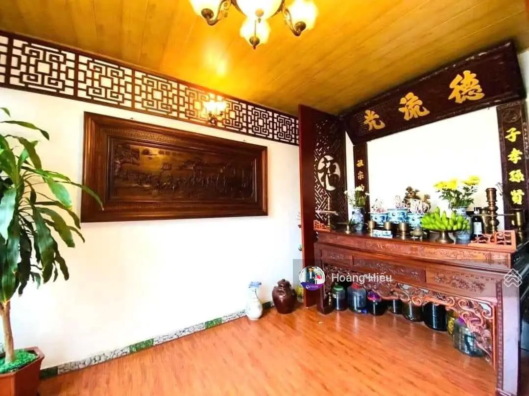 Đẹp nhất Cầu Giấy! 10m ra ôtô, ngõ to, 3 thoáng, gần phố, tặng toàn bộ nội thất mới xịn, 40m2, 5T