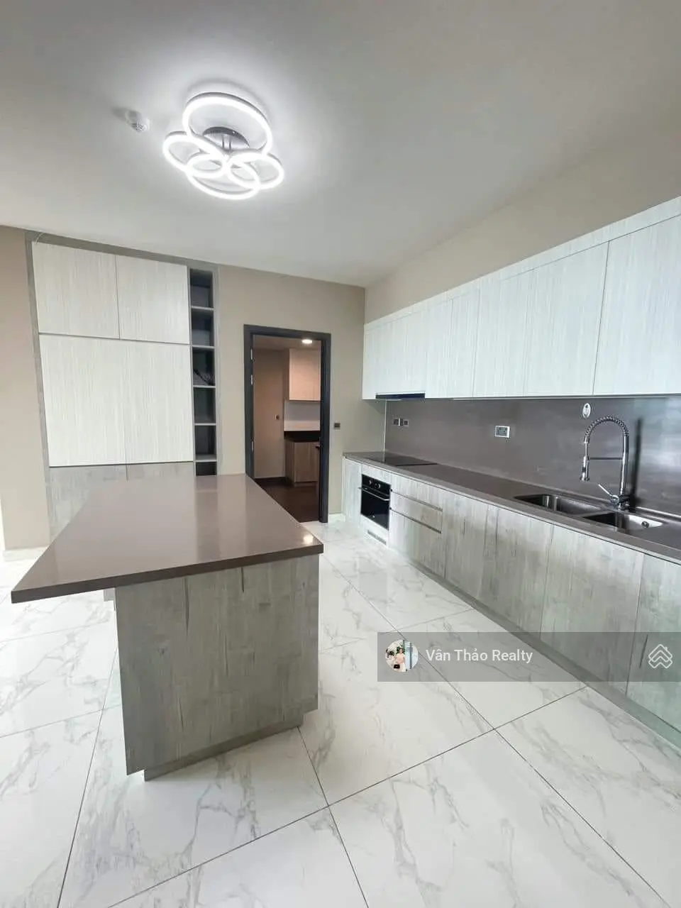 (Tháp Altaz) căn hộ Mansion 239m2 tiện ích đặc quyền, thang máy riêng từng căn - Feliz en Vista Q2