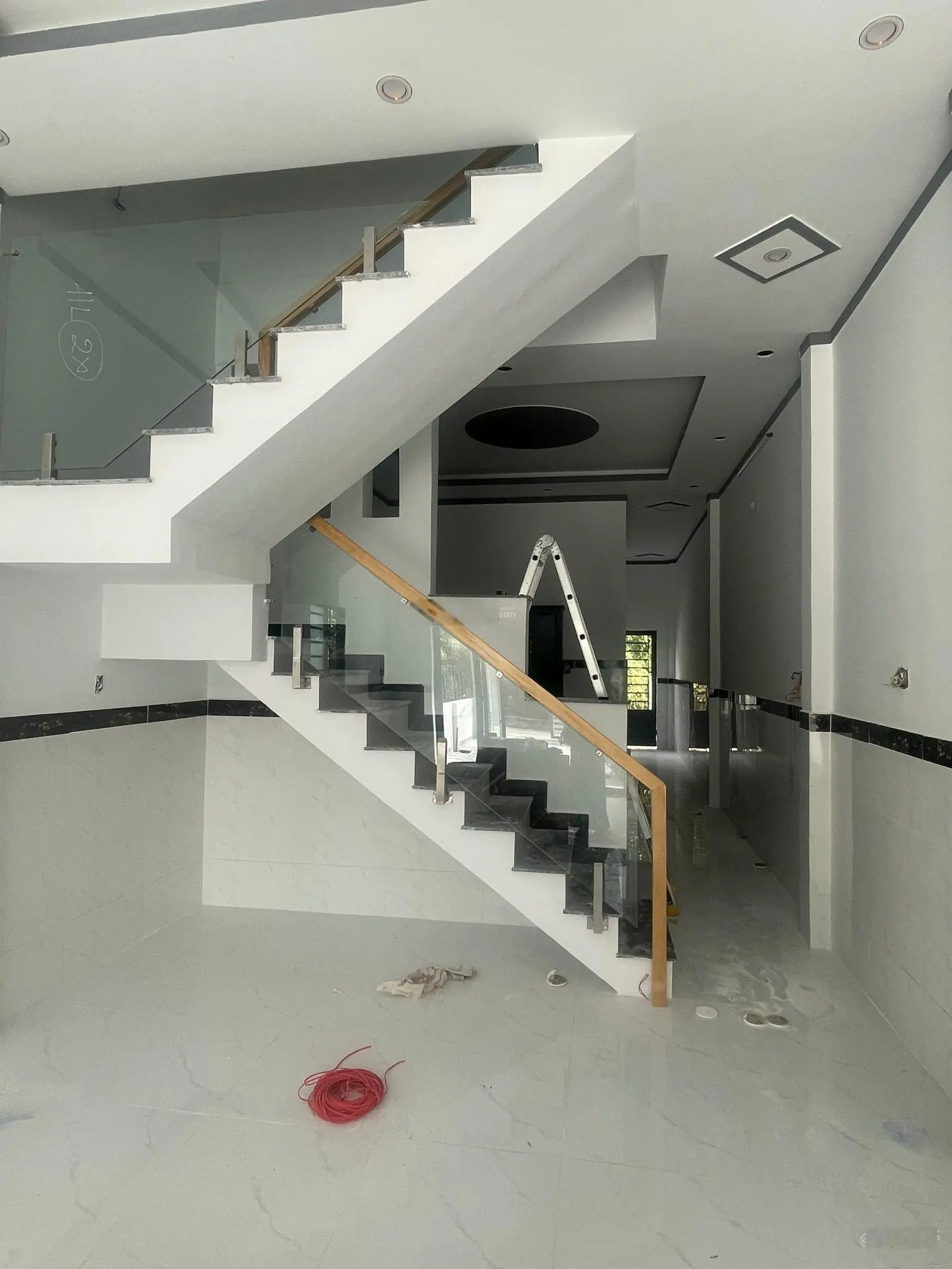 Cần bán nhà 1tr1 lầu sổ hồng riêng CC sang tên 2 tỷ 150 Thạnh Phú Vĩnh Cửu Đồng Nai LH 0931 534 ***