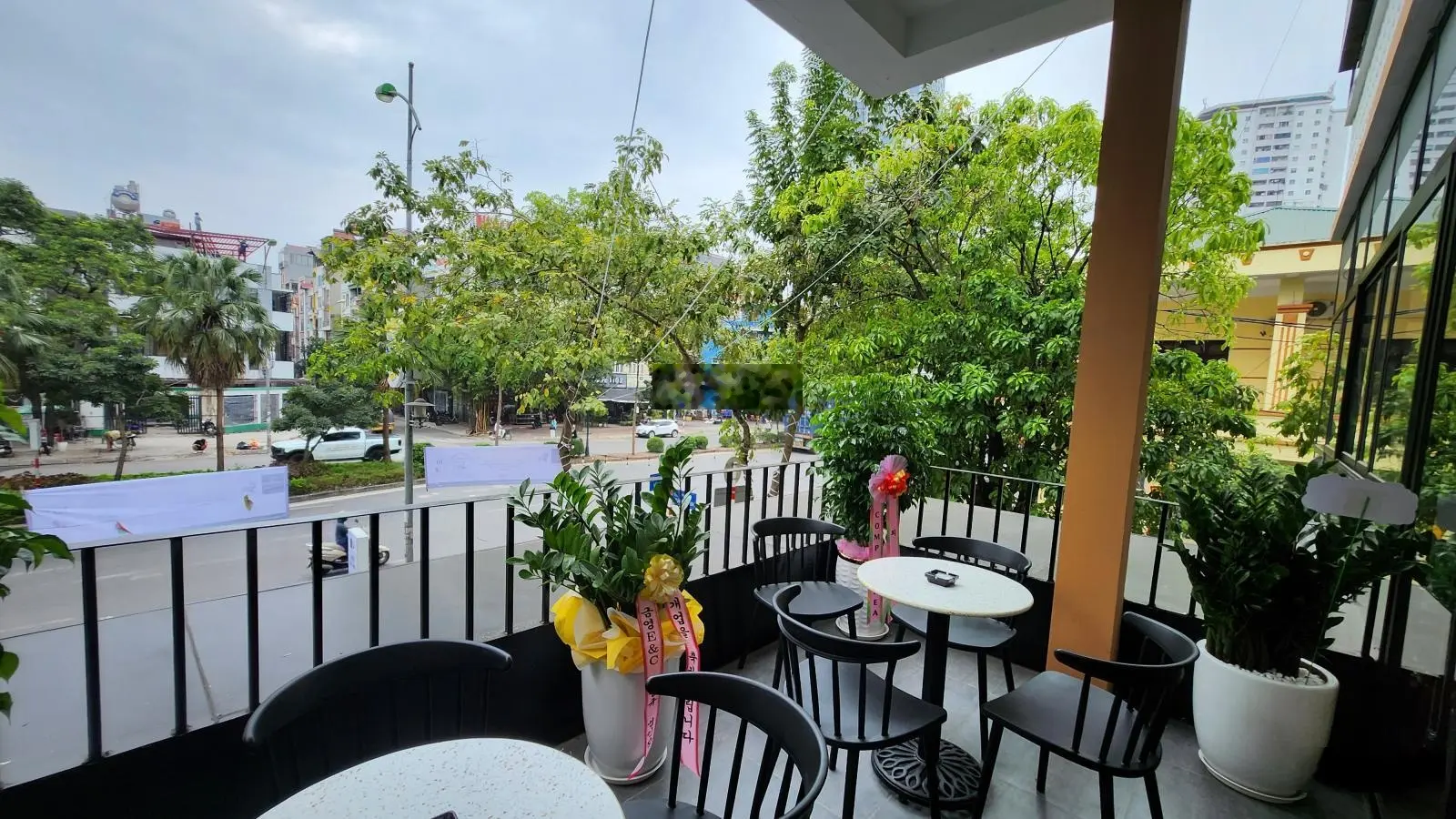 Bán gấp nhà mặt phố Lê Trọng Tấn, Hà Đông, lô góc, MT 25m, 200m2, nhỉnh 285tr/m2, ở & kd cafe