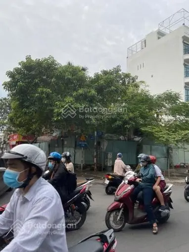 Tôi cần bán đất tại đường vườn lài quận 12. sổ hồng riêng.giá 2,8 tỷ/100m2 chính chủ.lh:0799 255 ***