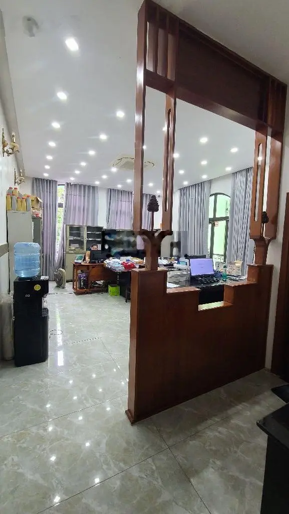 Bán nhà mặt tiền đường Nguyễn Trãi Hải châu thành phố đà nẵng