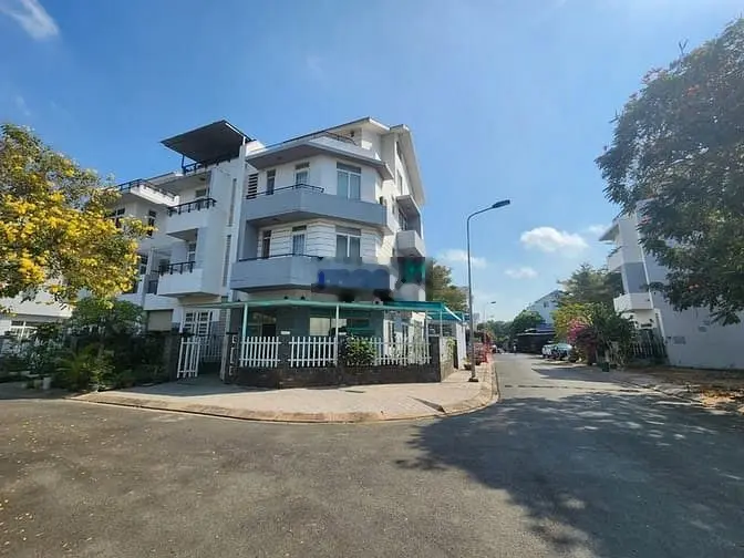 Bán Biệt thự Khu dân cư Gia Hoà, Phước Long B, Quận 9 - 1T3L - 20.5 t
