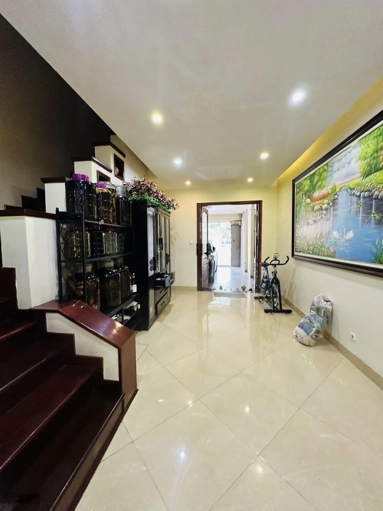 Nhà mặt phố Nguyễn Văn Lộc, hai mặt tiền, view công viên, KD vip - 37 tỷ