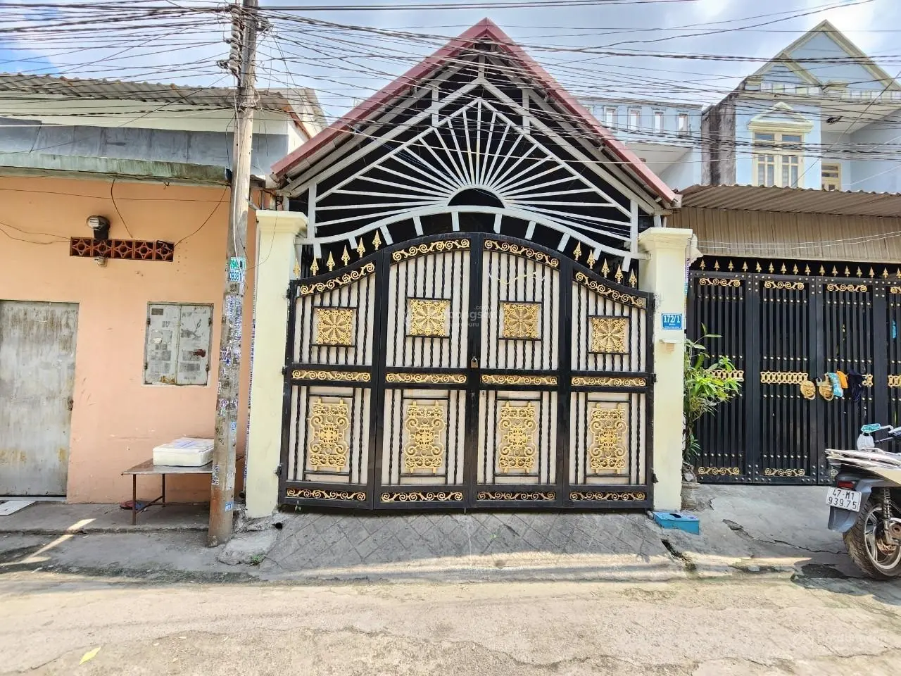 2 tỷ 750 bán nhà cấp 4 gác đúc sân thượng cách đường Cây Da 30m, P. Tân Bình, TP. Dĩ An