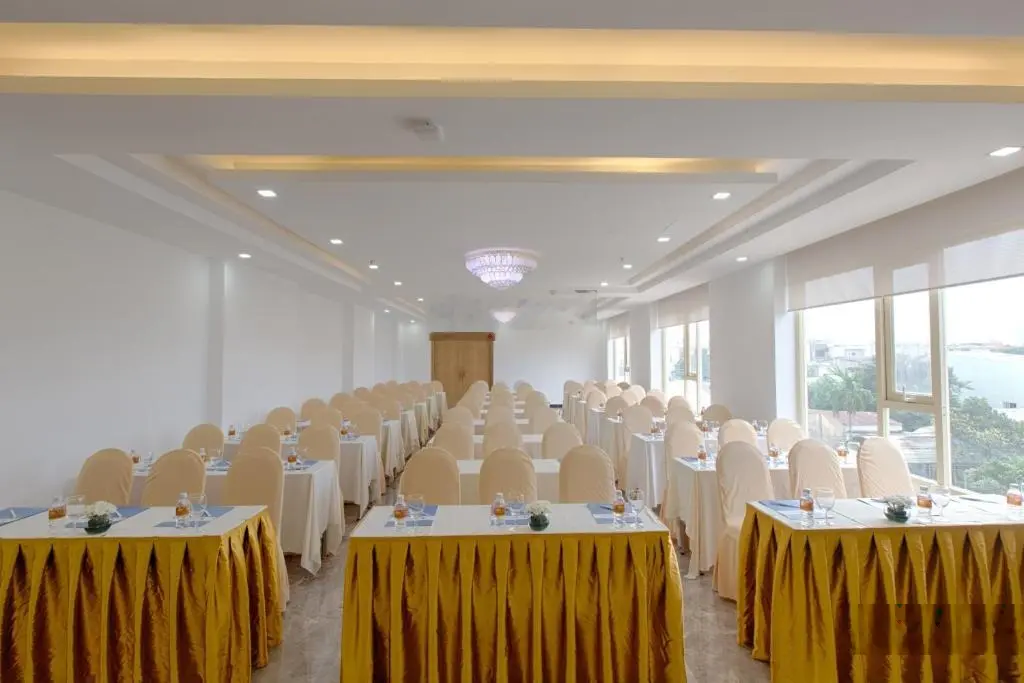 Nhỉnh 1tỷ/phòng sở hữu siêu phẩm khách sạn 2 mặt tiền 115 phòng view trực diện biển bể bơi nhà hàng