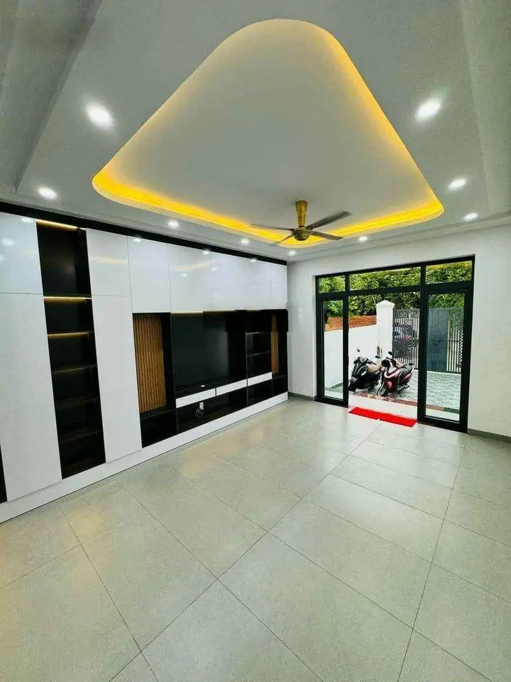 Sốc căn nhà giá rẻ đường Trần Ngọc Lên, Phường Định Hoà, Thủ Dầu Một, 100m2