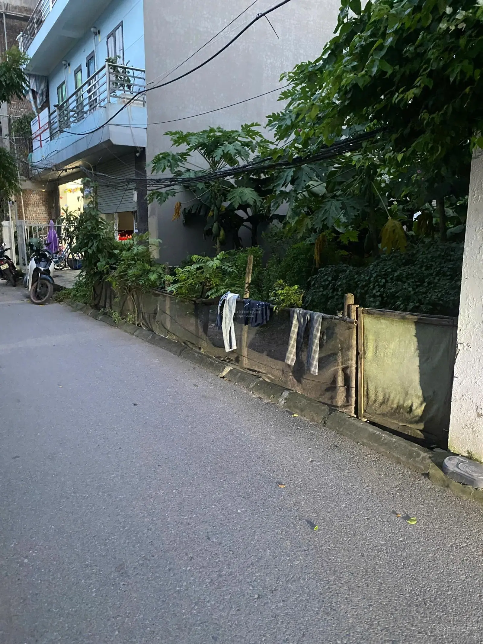Bán 99m2 đất Bát Khối, mặt tiền 9m, cực kỳ vuông đẹp, ô tô chạy vòng quanh vào đất