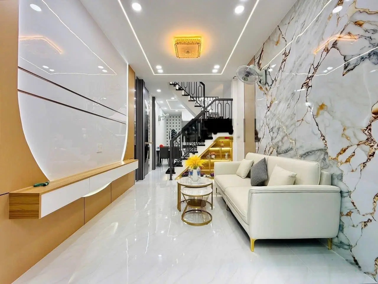 Nhà gần THCS Phan Đăng Lưu, đường Nguyễn Văn Đậu, quận Bình Thạnh giá 2ty840 | 32m2 | tặng nội thât