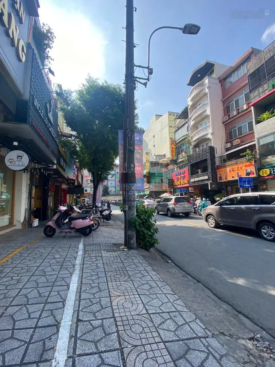 Mặt tiền Sư Vạn Hạnh, P. 12, Quận 10. 8x16m. 4 tầng. HĐT: 100 triệu/tháng. Giá 42 tỷ thương lượng