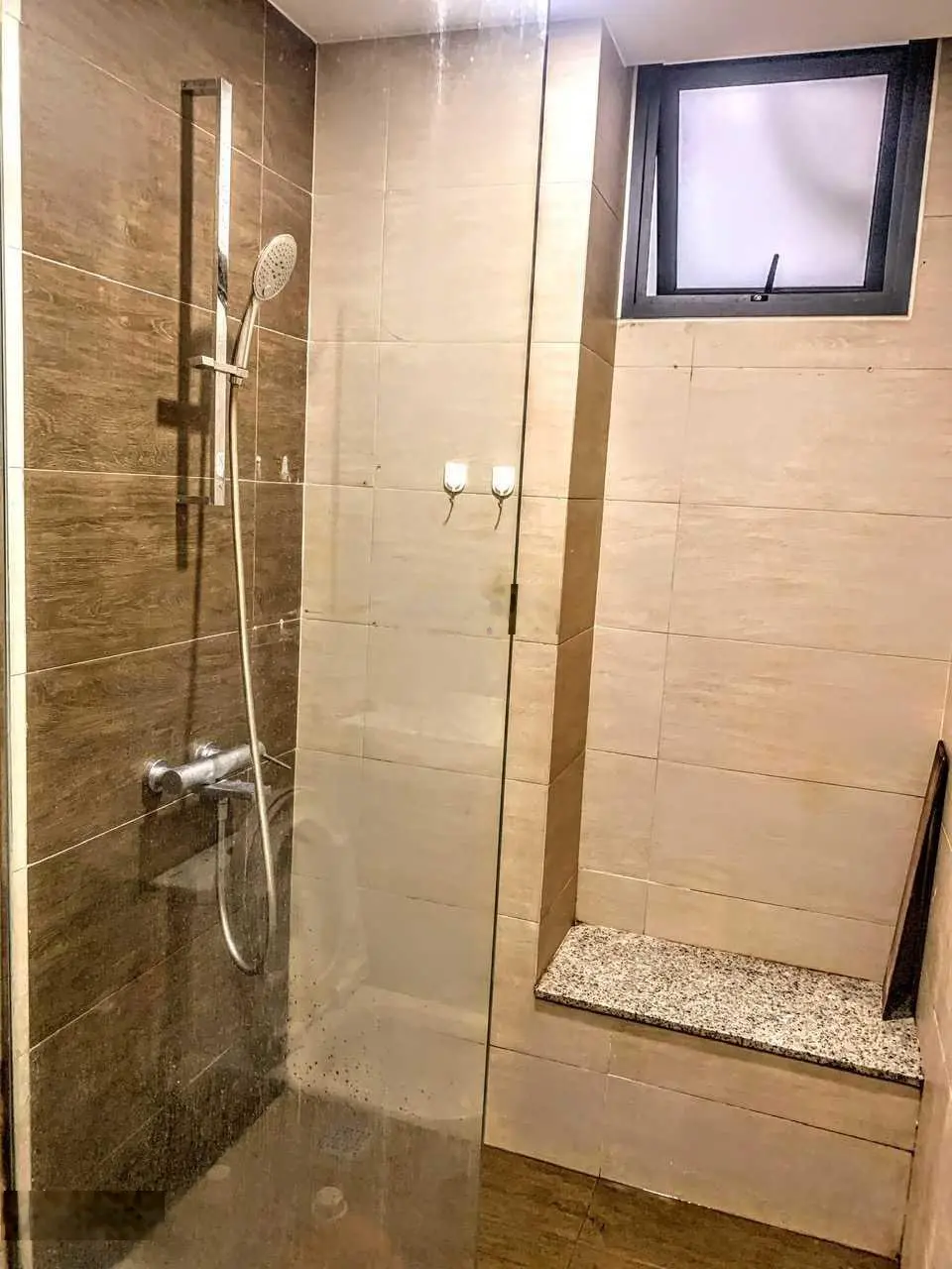 Hàng VIP cần bán gấp căn Duplex Emerald 3PN - 2WC nội thất xịn bắt mắt, căn góc hướng đón gió