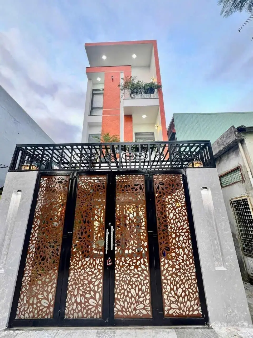 Bán NR đẹp, 3PN, 3WC, 85.5m2, 6,5 tỷ ở Nguyễn Thúy, Hòa Minh, Liên Chiểu, Đà Nẵng