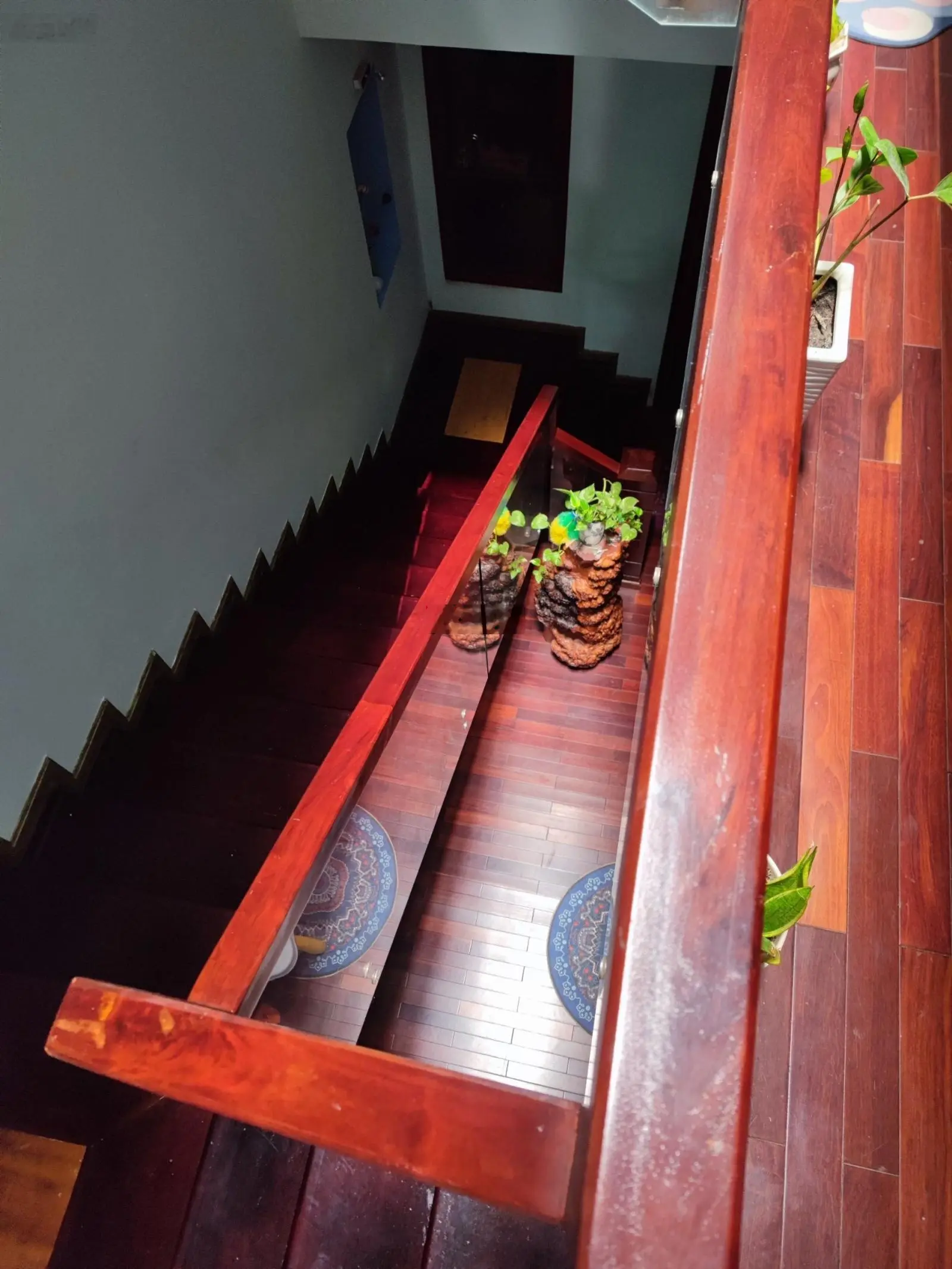 Bán nhà 3 tầng KĐT Lê Hồng Phong 2, 90m2 có sân để ô tô, full nội thất gỗ hiện đại!