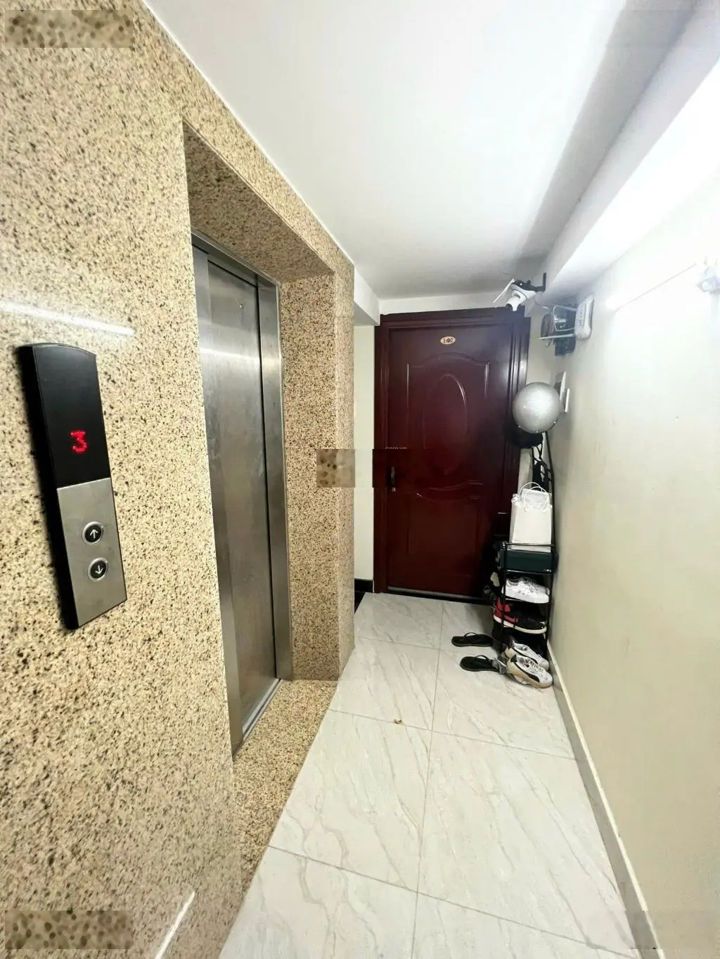 Khu D2, Bình Thạnh, CHDV 4tầng (4 x 18) có THANG MÁY, hẻm OTO tránh, thu nhập 720tr/năm