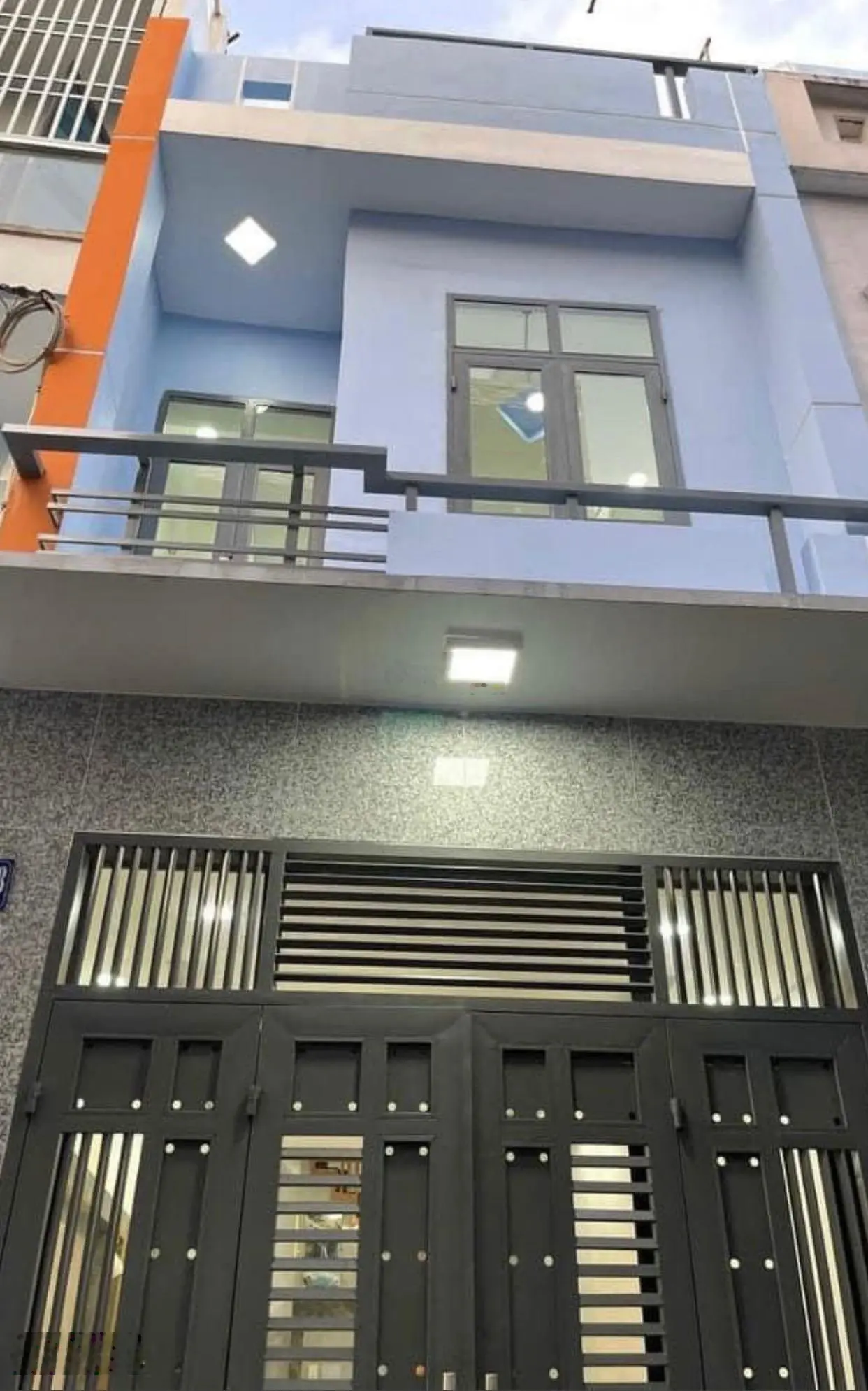 Kẹt tiền bán nhà riêng Dương Quảng Hàm, Gò Vấp 36m2 SHR 1tỷ950 LH 0798 545 ***