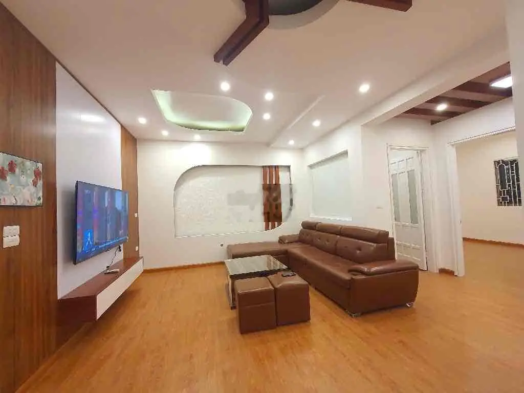 2,35 tỷ , cc thông tấn xã 81m2 , 2 ngủ ,2 vệ sinh , cự.c hi.ếm