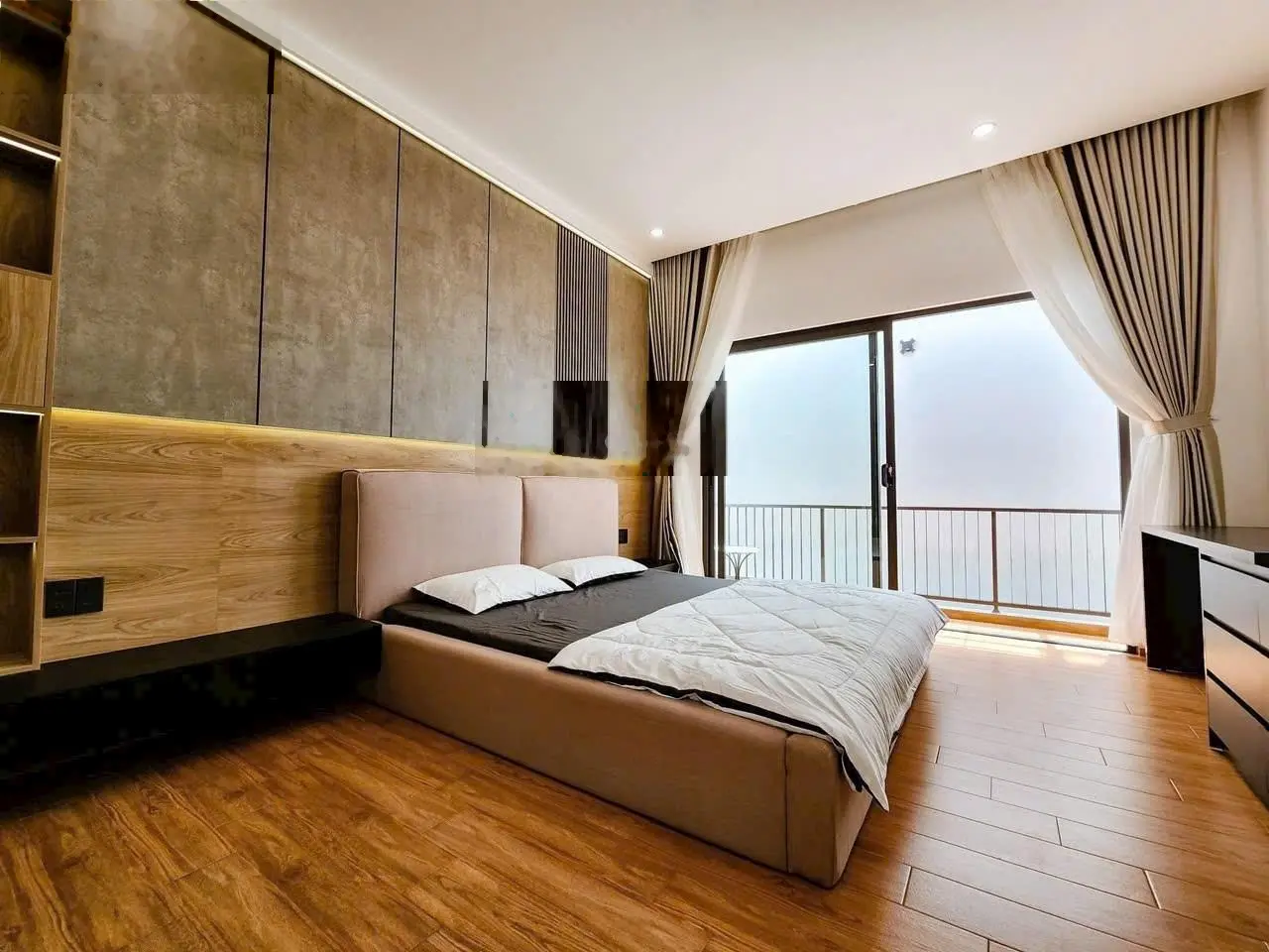 Nhà phố đẳng cấp nhất hẻm Giải Phóng ngay trung tâm p. Tân Lợi