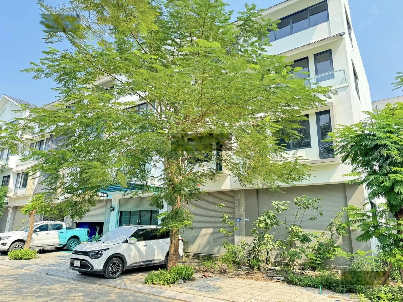 Bán nhà giá sốc cho lô góc Geleximco Lê Trọng Tấn, 98m, MT 5m, 4 tầng, đối diện chợ, giá 19.3 tỷ