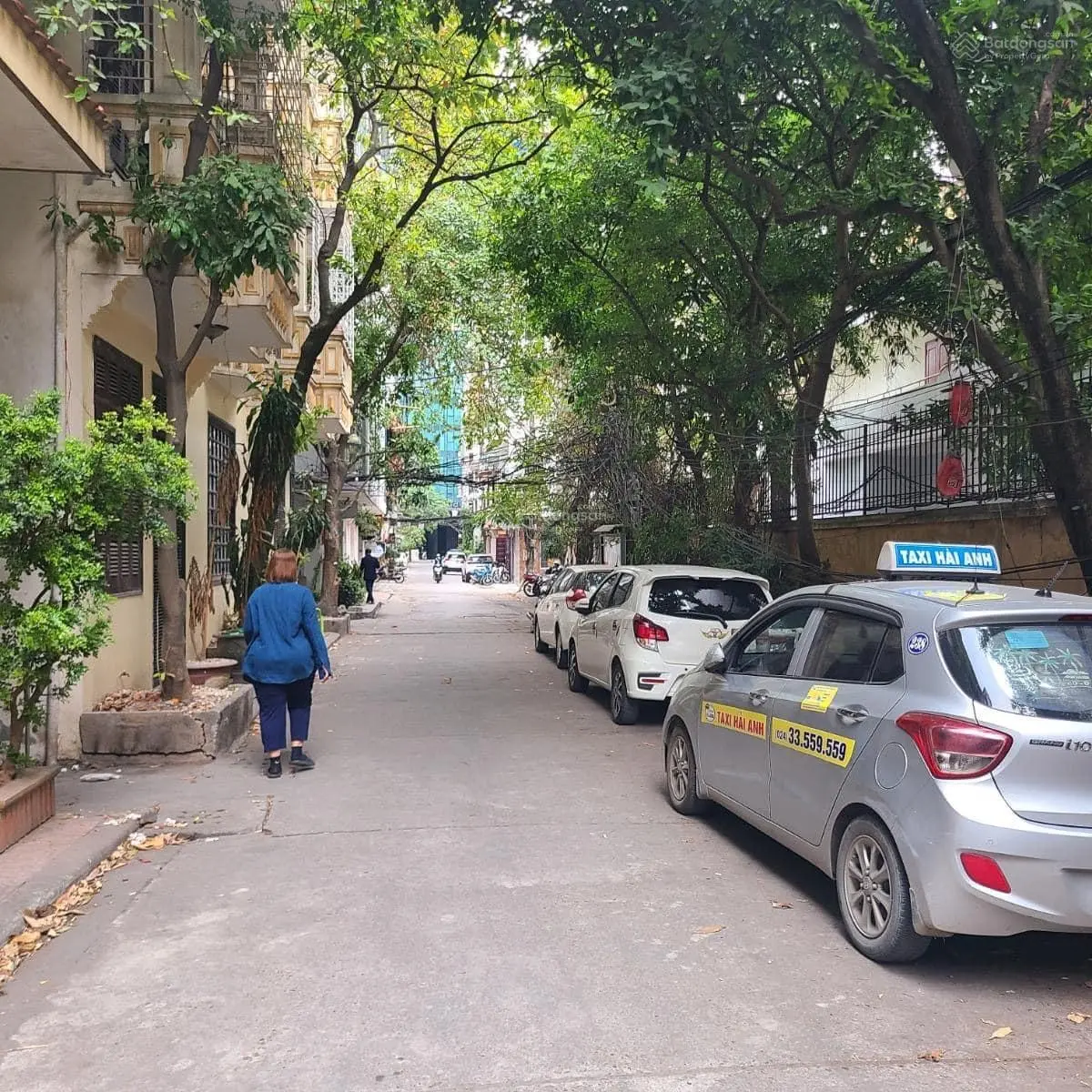 Bán nhà khu phân lô Chùa Láng, ĐH Ngoại Thương mặt ngõ 8m oto tránh DT 50M2 x 4 tầng giá 18.19 tỷ