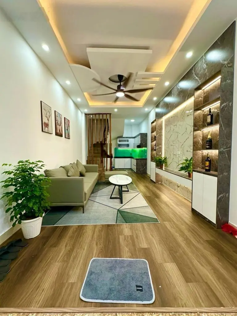 Đẹp trai nhất Minh Khai bạn thân time city. 30m2, 5 tầng. Chào 5.1 tỷ. Ảnh thật nói k với tin ảo.