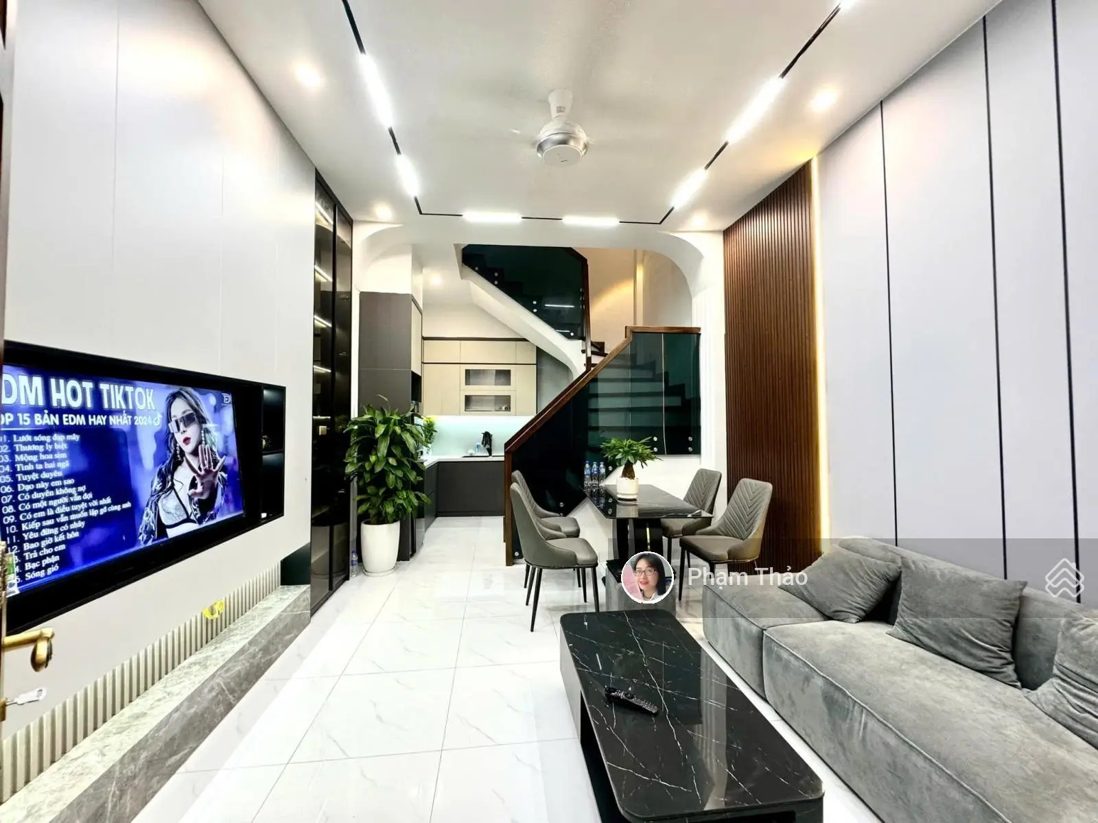 Siêu hiếm! Kinh doanh Tôn Đức Thắng, 10m ra phố, 2 thoáng, cửa sổ thoáng sáng, an sinh đỉnh 51m2*4T