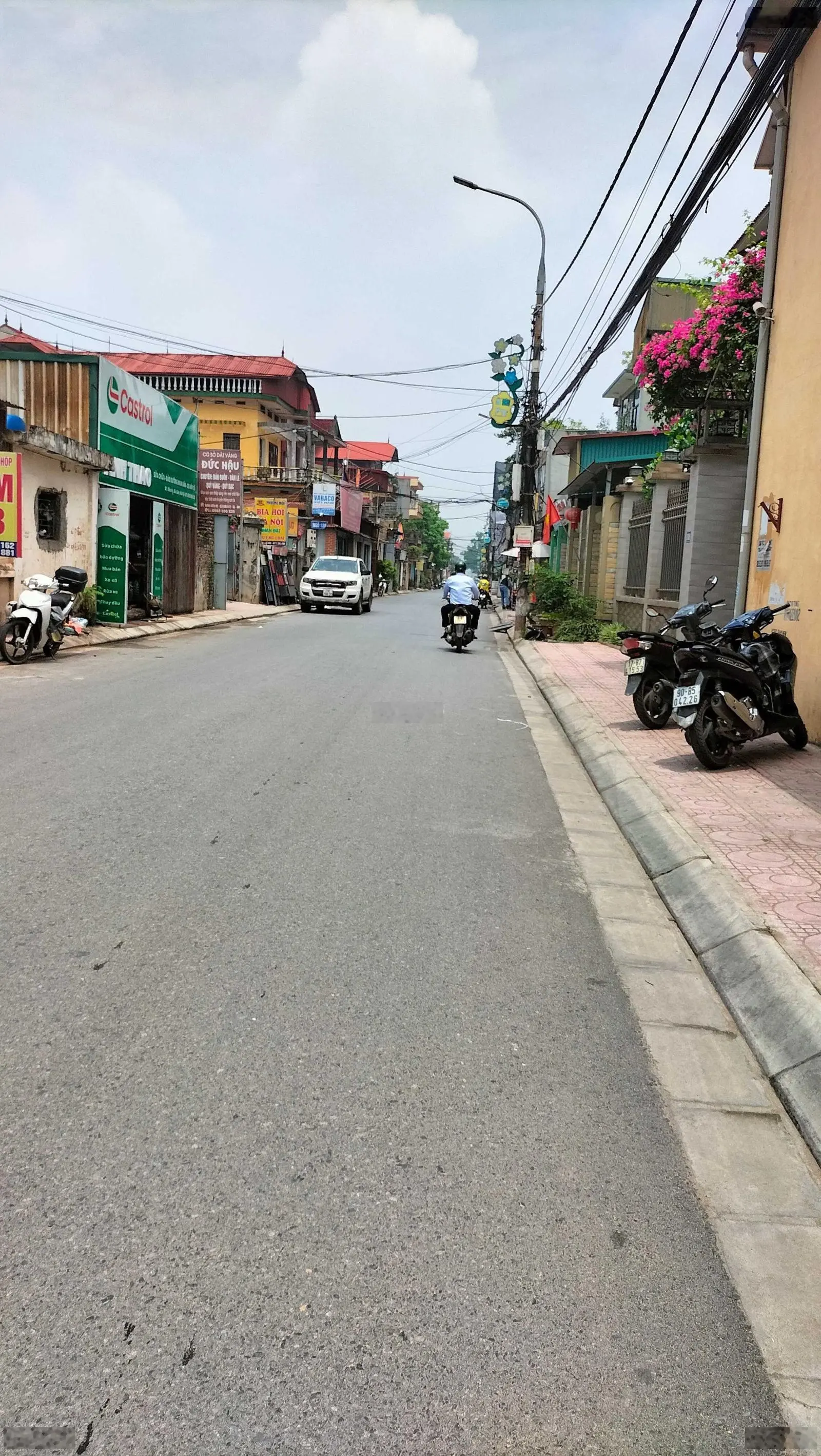 Xóm 4 Làng Hoa - Xuân Quan - 125m MT 4,8m - Cạnh trục kinh doanh, Liên Tỉnh HN - HY 4,45 tỷ