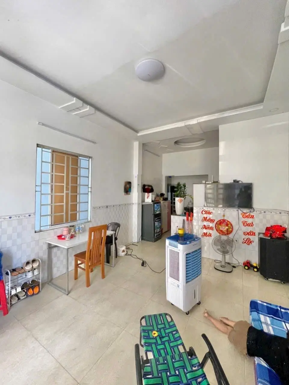 Tòa căn hộ dịch vụ ngay tại Vincom Dĩ An vị trí siêu đẹp bán gấp