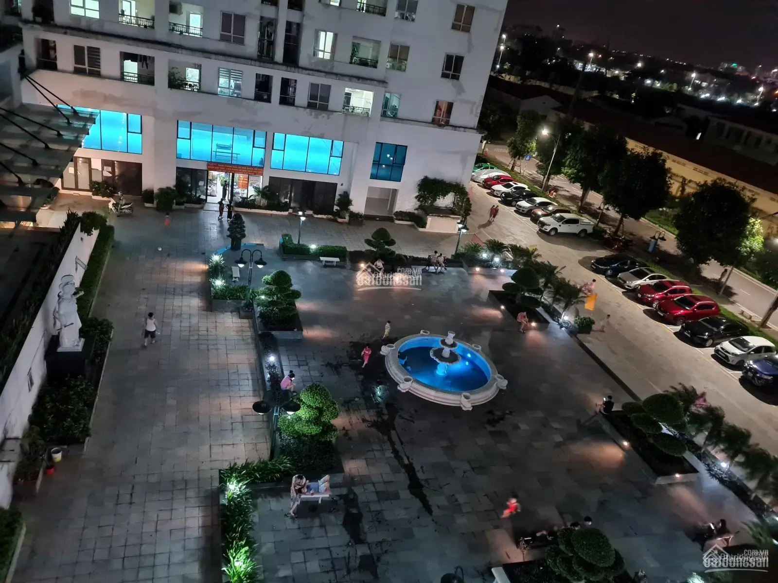 Gia đình cần tiền bán gấp căn 69m 2ng full nội thất tại chung cư Athena complex giá chỉ 2550 triệu
