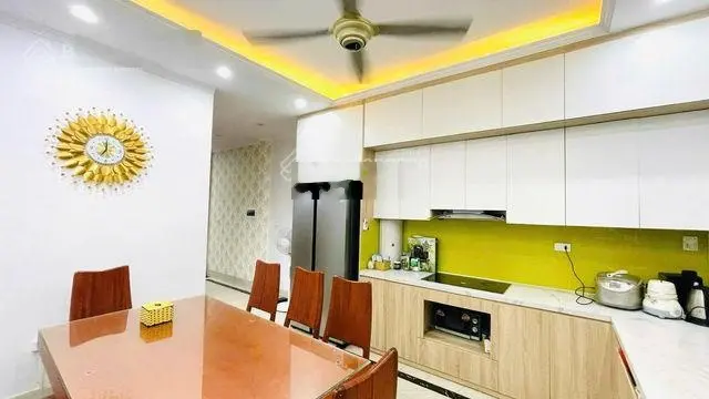 Quận Thanh Xuân-Ôtô tránh -Vỉa hè-6 tầng thang máy chỉ hơn 15 tỷ