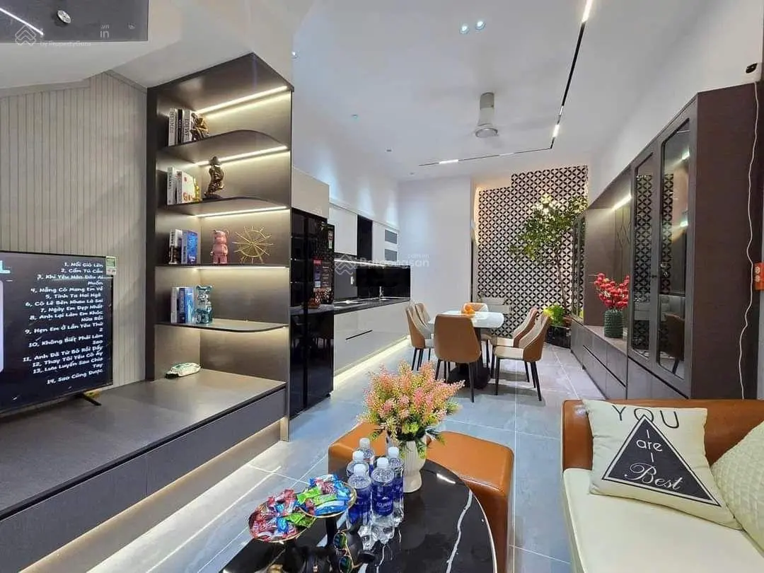 Cần bán gấp nhà ngay chợ Bình Chánh 60m2 tại Bình Chánh, Hồ Chí Minh, SHR