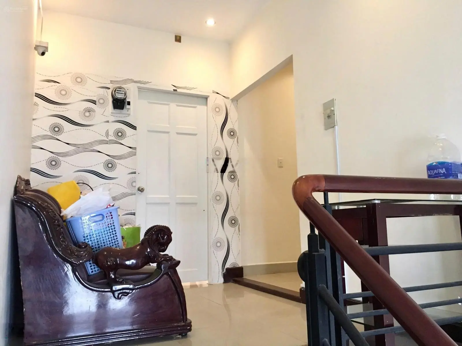 Cần bán gấp nhà 1 trệt 1 lầu hẻm đường Số 6, P. Bình Trưng Tây, Quận 2