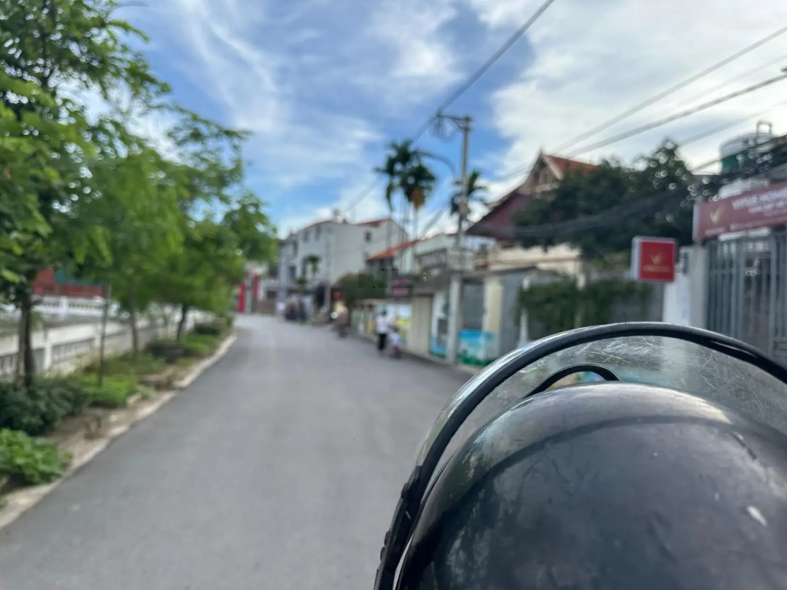 Siêu phẩm ô tô con tránh nhau, thông các ngả Đa Tốn. Lô góc 65m2 tiền = hậu 5m , nhỉnh 4 tỷ