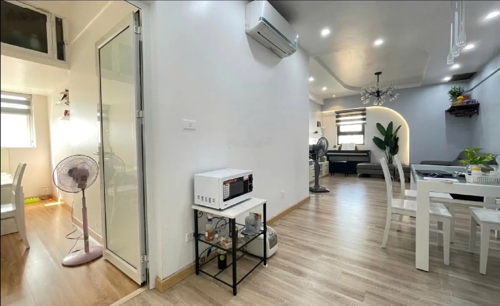 Quá hiếm, vị trí đắc địa - c2 nguyễn cơ thạch - 82m2*3pn - nội thất đẹp ở ngay - giá 4,8 tỷ