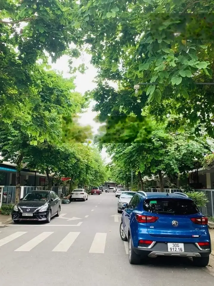 Chính chủ bán nhà liền kề Belhomes đầy đủ nội thất