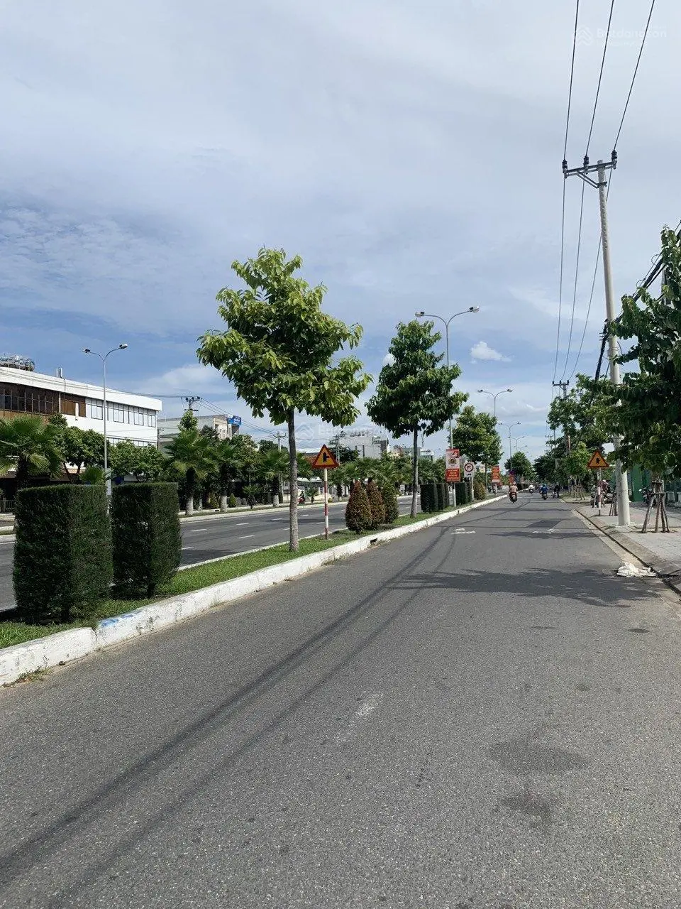 Bán đất MT Ngô Quyền và 1 mặt kiệt phía sau, Q. Sơn Trà gần đường Trương Định - Giá rẻ 6,5 tỷ/104m2