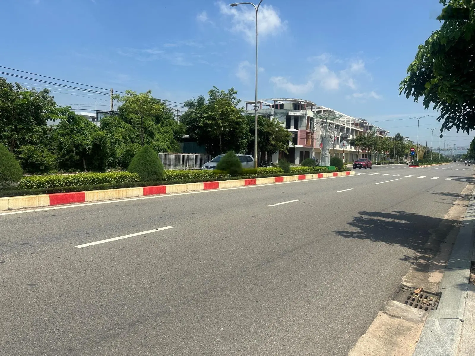 Cần bán lô đất mặt tiền đường Dương Bạch Mai, thị trấn Long Điền, Huyện Long Điền, BRVT