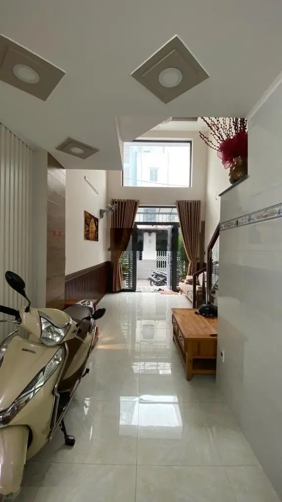 Bán nhà ngay Nguyễn Văn Lượng 40m2 chỉ nhỉnh 5 tỷ - liền kề Cityland - Lotte Mart