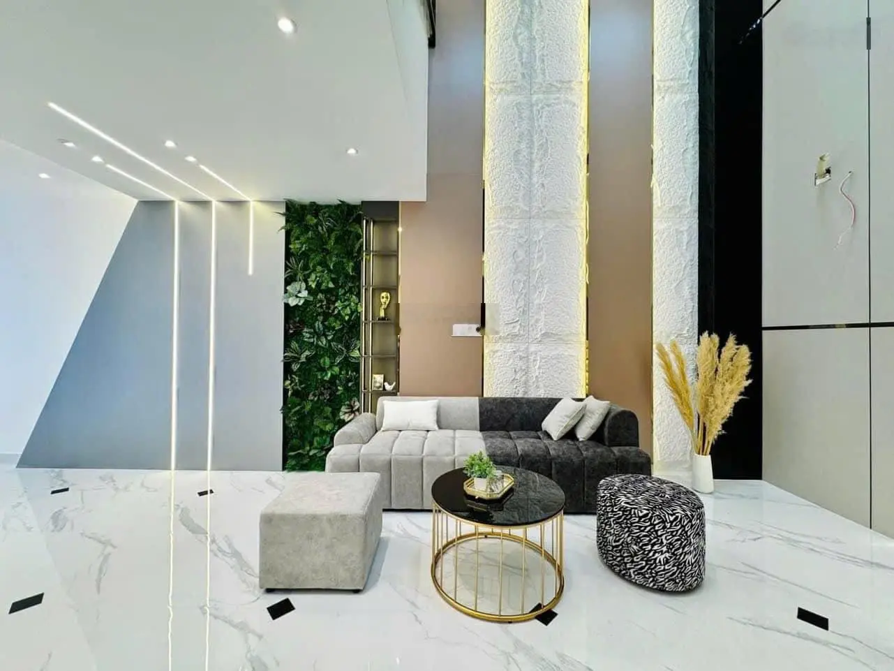 Giá 8 tỷ 900. gấp! bán nhà nguyễn đình chính, phú nhuận. hẻm oto. hđ thuê 15tr/th. lh: 0347.153.456