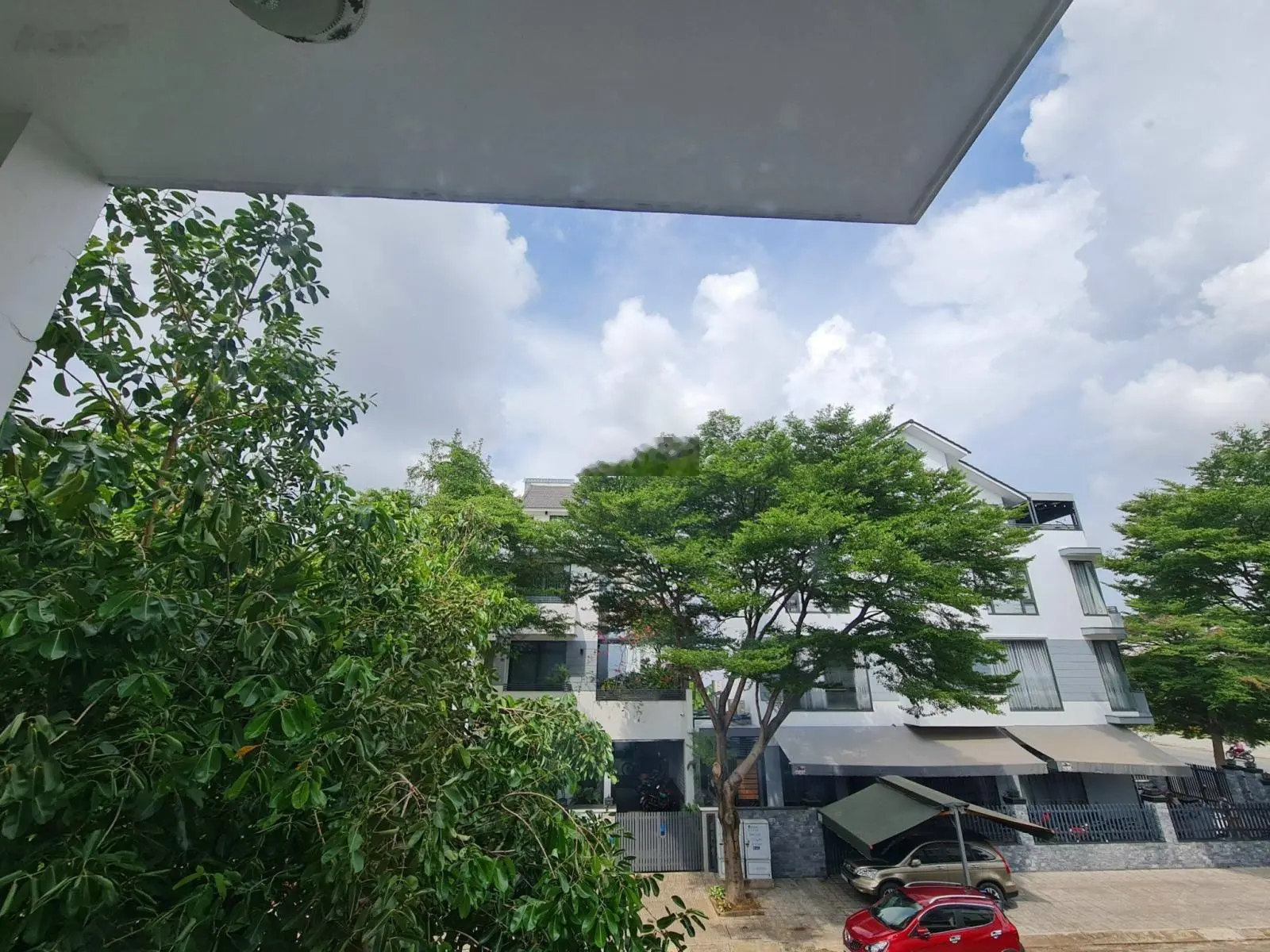 Bán biệt thự song lập KDC Khang Điền, Phước Long B, 200m2/18 tỷ LH: 0966 701 *** Mr Tấn xem nhà