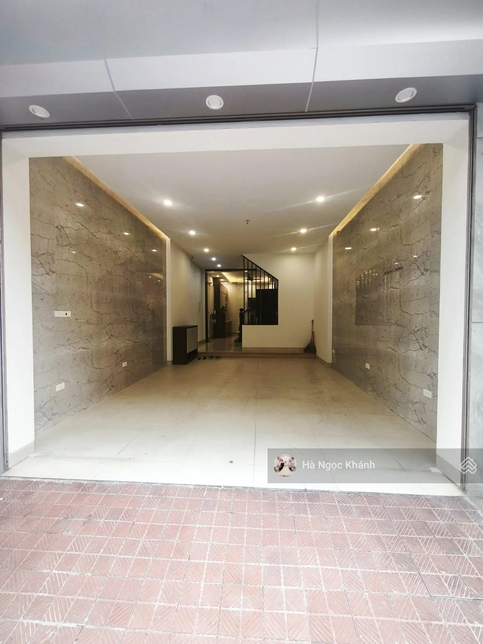 Nhà đẹp hiếm có 3 mặt thoáng phố thiên hiền - 63m2, mt khủng 6m - có sân - ở sướng!