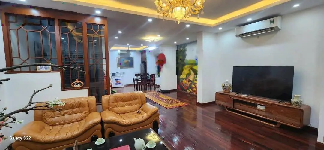 Đẹp hiếm thấy! Bán nhà Trung Kính, phân lô, ô tô tránh, 2 thoáng, nội thất 3 tỷ, dân xây, 78m2, 6T