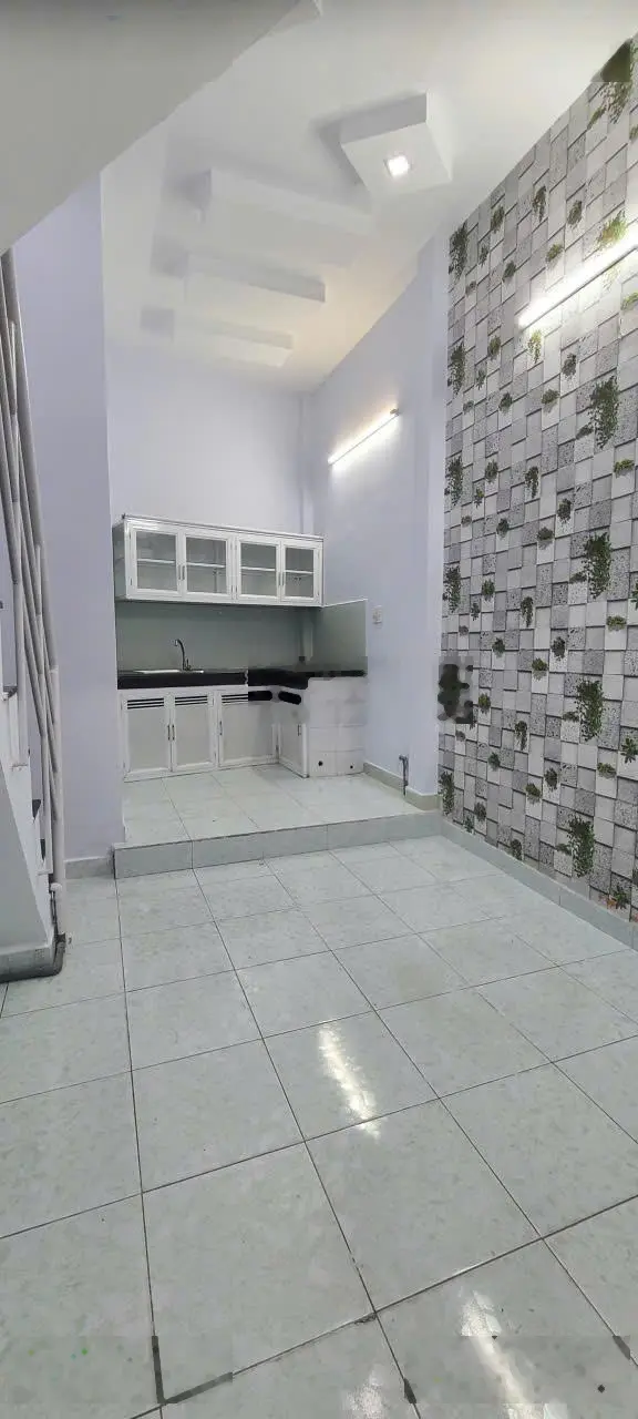 Bán nhà ngay chợ an nhơn 2pn, 2wc - giá 2,68ty